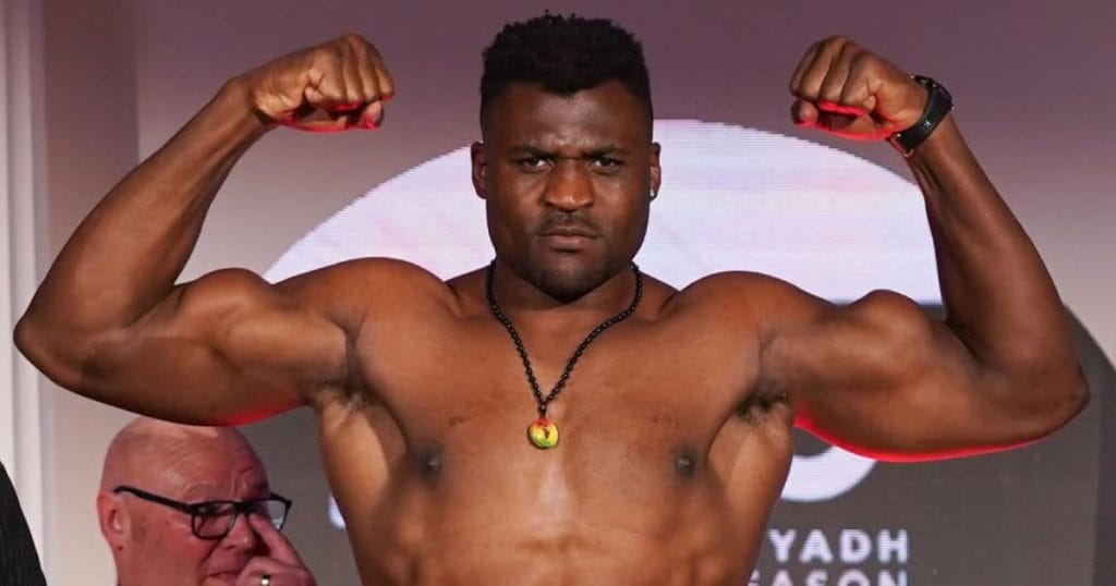 Francis Ngannou fait une promesse avant son retour : "Je me prépare à..."