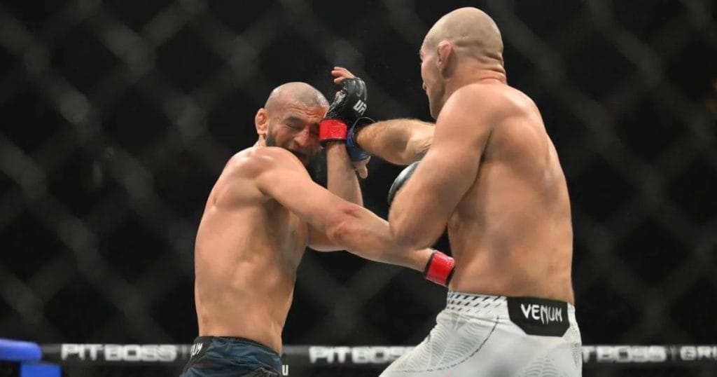 Khamzat Chimaev a perdu son aura après Strickland selon Dustin Poirier