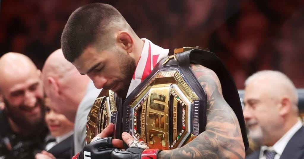 Ilia Topuria vise déjà Islam Makhachev : "Je veux une troisième ceinture"